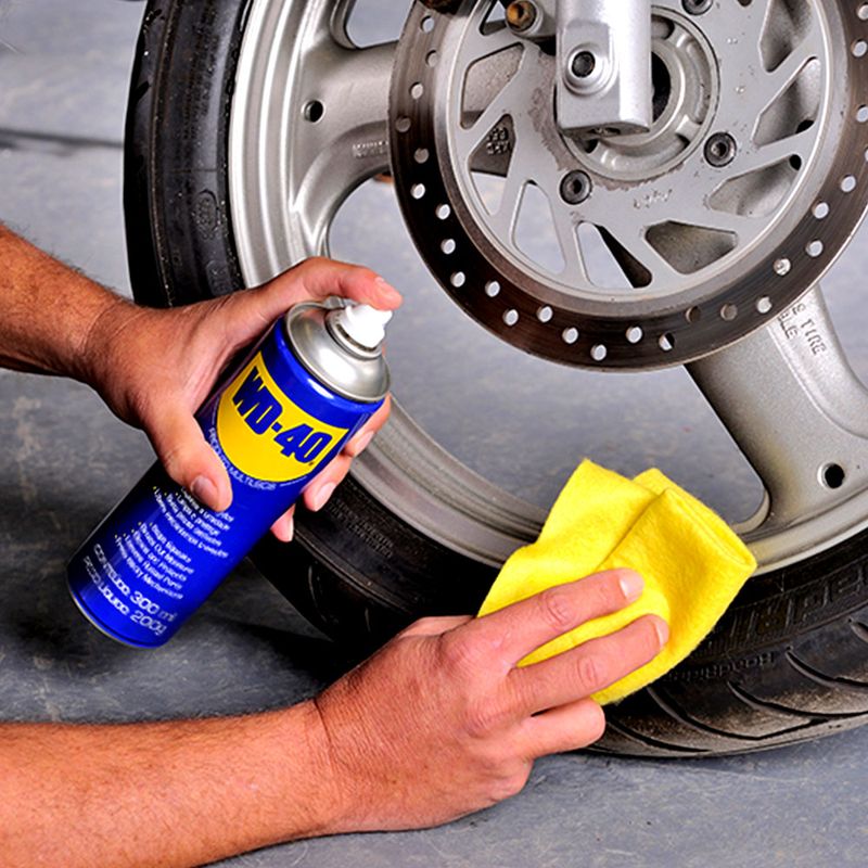 Lubrificante-e-Desingripante-Multiuso-WD-40-300ml-S6299