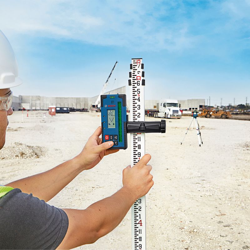 NIvel-a-laser-rotativo-Bosch-GRL-650-CHVG--650m--em-maleta-S16298